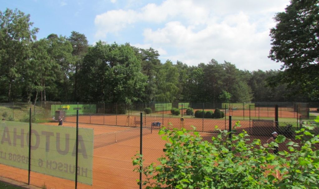 Tennis spielen am Dünenweg - SV Holthausen Biene